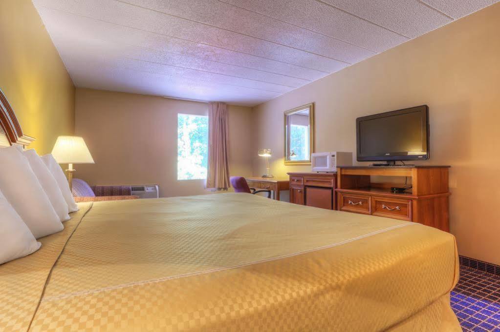 Rodeway Inn Anderson Extérieur photo