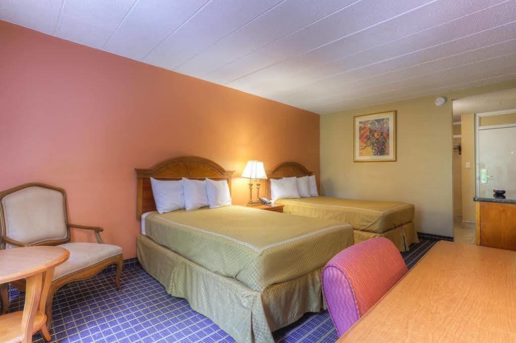Rodeway Inn Anderson Extérieur photo